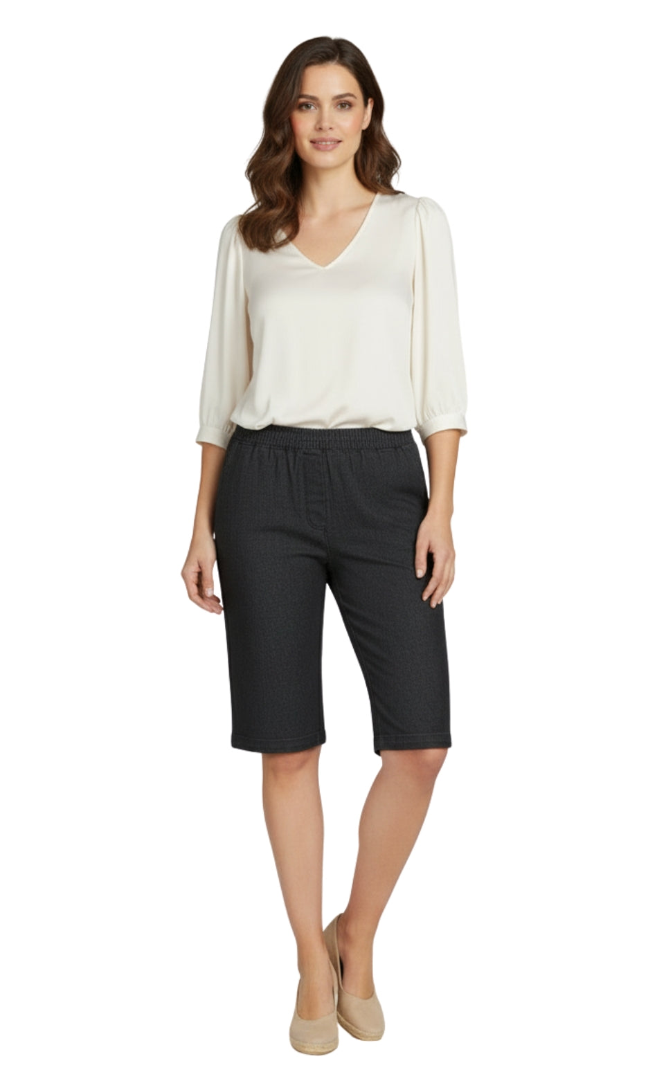 Women's Easy Pull on Bermuda Shorts in Denim and Twill 42