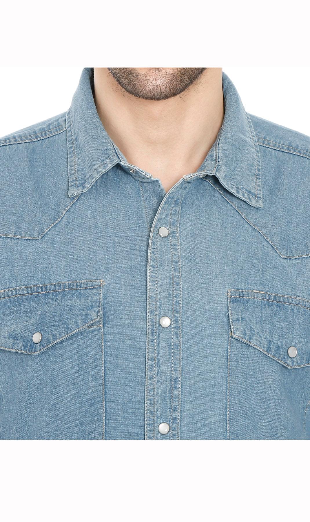 Turtle Bay Apparel Mens Western Snap Front Button Shirt in Denim and Twill with a Stitched Yoke and Chest Pockets – Med Blue Collar Detail